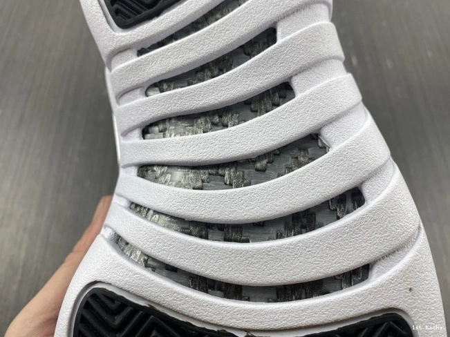 Hyper Air WMNS 673 Royal Jordan AO6068- NewStyle 12 1216